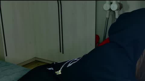 Emily online show from November 20, 6:07 pm