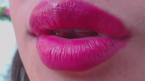 Snapshot of miss_evoleth2 chatting on December 7, 6:48 pm Miss Evoleth online show from December 7, 6:48 pm