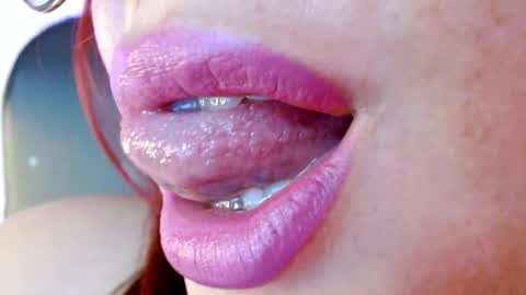 Snapshot of miss_evoleth2 chatting on January 28, 8:04 am Miss Evoleth online show from January 28, 8:04 am