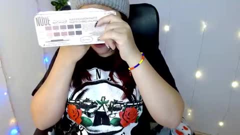 Snapshot of miss_evoleth2 chatting on January 28, 11:39 pm Miss Evoleth online show from January 28, 11:39 pm
