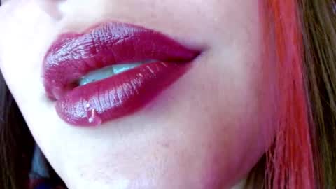 Snapshot of miss_evoleth2 chatting on February 14, 4:37 am Miss Evoleth online show from February 14, 4:37 am
