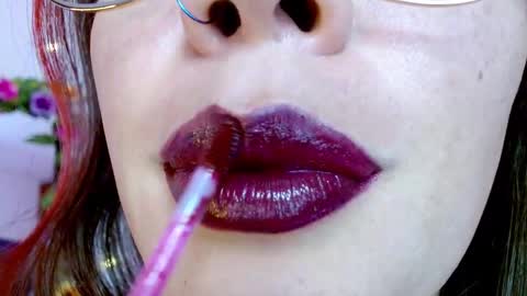 Snapshot of miss_evoleth2 chatting on February 17, 8:09 am Miss Evoleth online show from February 17, 8:09 am