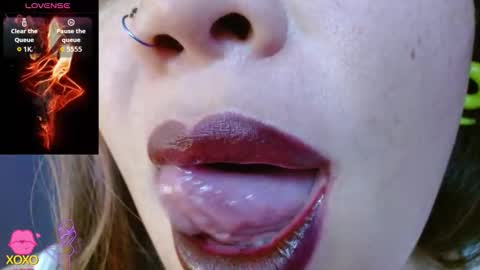 Snapshot of miss_evoleth2 chatting on October 3, 9:28 am Miss Evoleth online show from October 3, 9:28 am