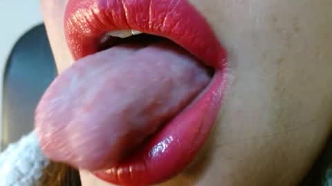 Miss Evoleth online show from December 22, 8:33 am