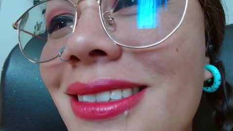 Snapshot of miss_evoleth2 chatting on March 12, 4:13 pm Miss Evoleth online show from March 12, 4:13 pm