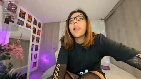 Snapshot of miss_galaxxia chatting on March 1, 12:28 am Elisabeth IG galax xxia online show from March 1, 12:28 am