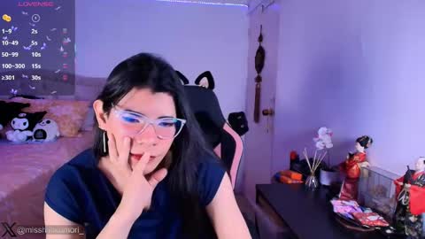 Asami  online show from May 17, 6:33 am