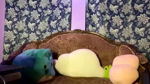 Snapshot of miss_honeypotpie chatting on February 11, 2:49 am miss_honeypotpie online show from February 11, 2:49 am