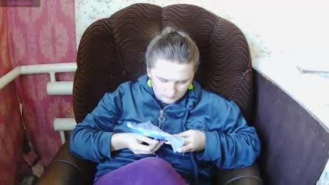 Snapshot of miss_iriss chatting on March 21, 10:53 am Miss Iriss online show from March 21, 10:53 am