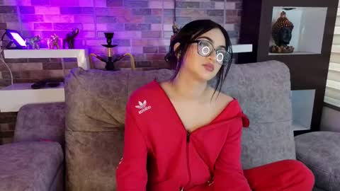 Snapshot of miss_ivyy chatting on September 23, 9:18 pm miss_ivyy online show from September 23, 9:18 pm