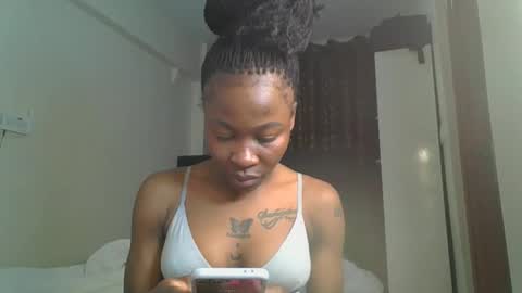 Miss Kiarrafit online show from November 20, 10:37 am