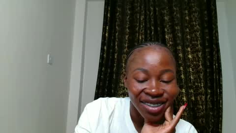 Snapshot of miss_kiarrafit chatting on May 4, 3:08 pm Miss Kiarrafit online show from May 4, 3:08 pm