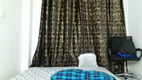 Snapshot of miss_kiarrafit chatting on May 14, 8:15 pm Miss Kiarrafit online show from May 14, 8:15 pm