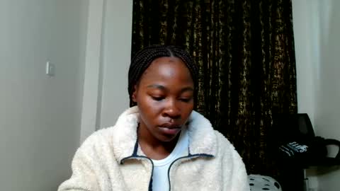 Snapshot of miss_kiarrafit chatting on May 26, 7:15 am Miss Kiarrafit online show from May 26, 7:15 am