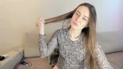 Kitty online show from May 9, 2:39 am