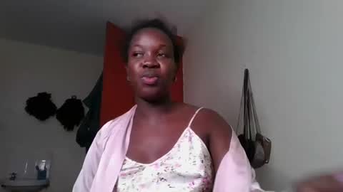 Snapshot of miss_kookie chatting on February 4, 5:12 pm miss_kookie online show from February 4, 5:12 pm