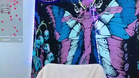 Ahri James online show from July 18, 4:44 pm