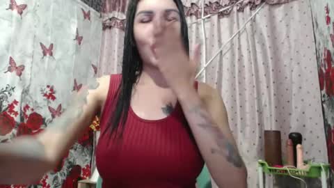 Snapshot of miss_lianslim chatting on March 5, 12:05 am inday online show from March 5, 12:05 am