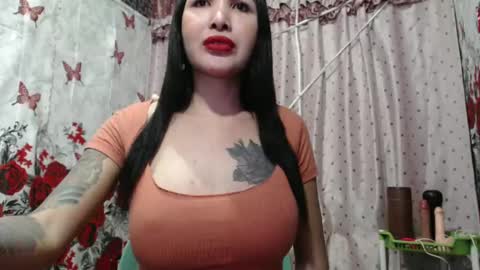 Snapshot of miss_lianslim chatting on March 5, 7:38 am inday online show from March 5, 7:38 am
