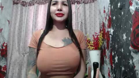 Snapshot of miss_lianslim chatting on October 2, 11:34 pm inday online show from October 2, 11:34 pm
