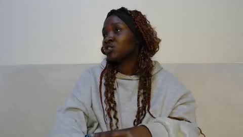 Snapshot of miss_lofti chatting on November 3, 4:52 pm Lofti online show from November 3, 4:52 pm