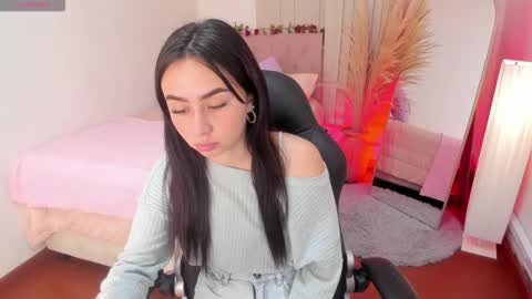 Lunyx online show from February 5, 8:02 pm