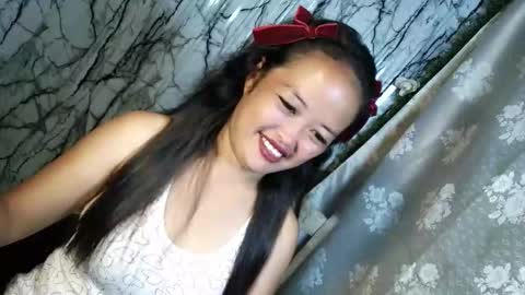 Snapshot of miss_lynxoxo chatting on March 28, 2:44 am miss_lynxoxo online show from March 28, 2:44 am