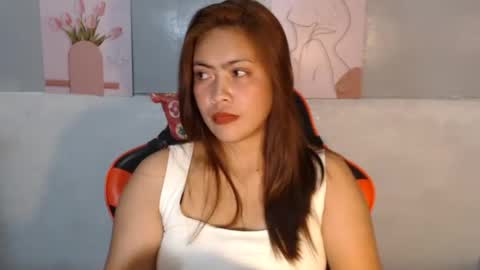 Snapshot of miss_lyve chatting on July 8, 2:54 pm itsme lyve online show from July 8, 2:54 pm