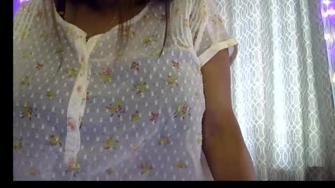 Snapshot of miss_mahi69 chatting on March 20, 7:24 am Mahi online show from March 20, 7:24 am