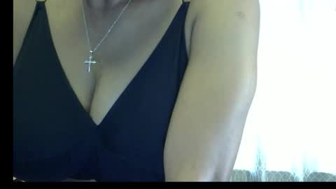 Snapshot of miss_mahi69 chatting on March 26, 8:09 am Mahi online show from March 26, 8:09 am