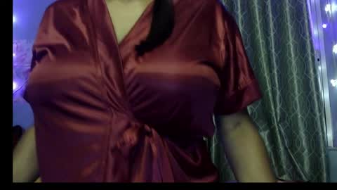 Snapshot of miss_mahi69 chatting on April 1, 7:11 pm Mahi online show from April 1, 7:11 pm