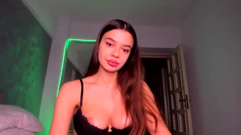 miss_medyson online show from February 20, 8:17 am