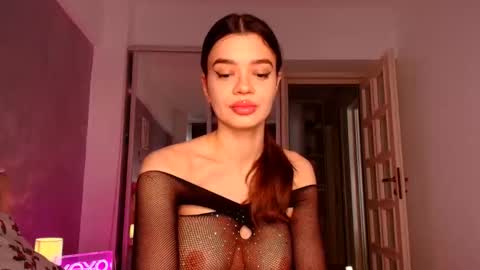 miss_medyson online show from February 18, 9:16 am