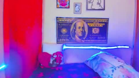 Snapshot of miss_meggaann chatting on January 29, 2:09 am MEGG online show from January 29, 2:09 am