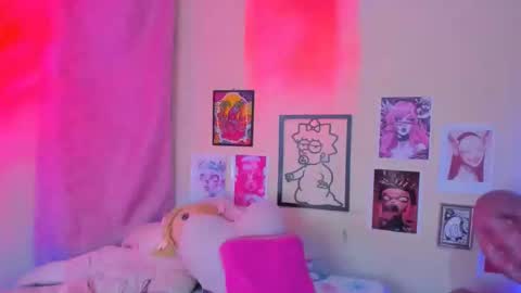 Snapshot of miss_meggaann chatting on January 14, 10:03 pm MEGG online show from January 14, 10:03 pm