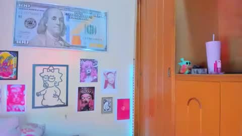 Snapshot of miss_meggaann chatting on March 12, 9:10 pm MEGG online show from March 12, 9:10 pm