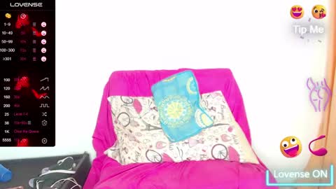 Snapshot of miss_mestiza chatting on January 9, 5:43 pm Ashley online show from January 9, 5:43 pm