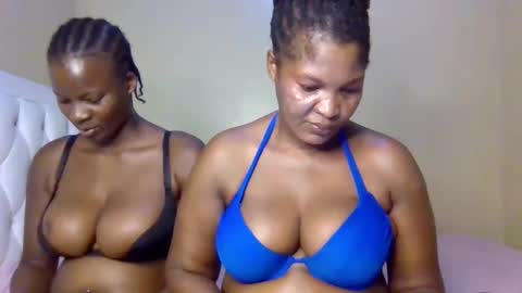Snapshot of miss_milly1 chatting on April 12, 11:37 am MILLY online show from April 12, 11:37 am