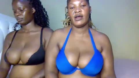 Snapshot of miss_milly1 chatting on April 15, 9:04 pm MILLY online show from April 15, 9:04 pm