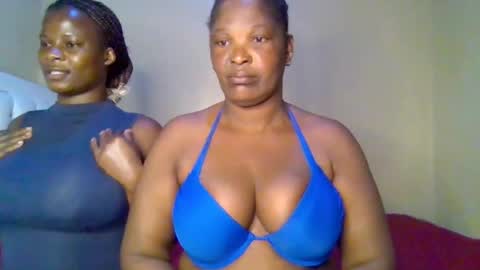 Snapshot of miss_milly1 chatting on June 28, 8:15 pm MILLY online show from June 28, 8:15 pm