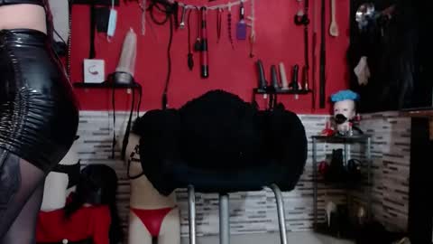 Mistress Miranda online show from February 15, 11:08 am