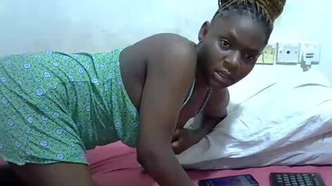 monroe online show from February 15, 4:31 am