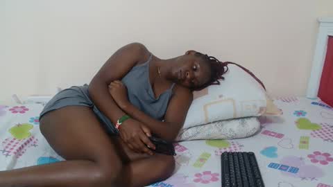 monroe online show from March 21, 11:41 pm