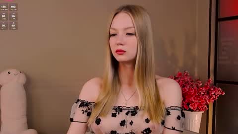 Nicole online show from July 1, 10:53 pm