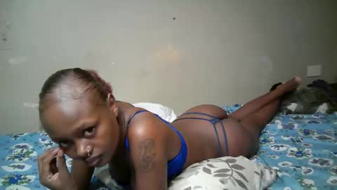 miss_pretty01 online show from April 27, 8:12 am