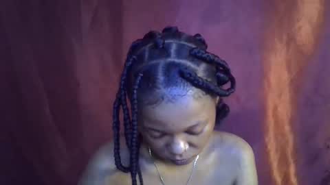 Snapshot of miss_rihanna2 chatting on October 13, 6:52 pm miss_rihanna2 online show from October 13, 6:52 pm