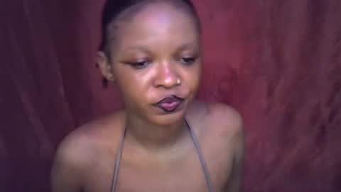 Snapshot of miss_rihanna2 chatting on October 27, 8:51 am miss_rihanna2 online show from October 27, 8:51 am