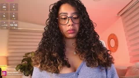 Amy Olivera online show from April 7, 1:00 pm