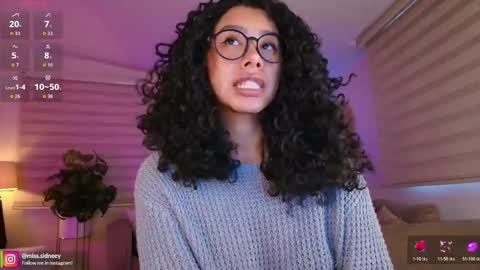Snapshot of miss_sidney chatting on June 8, 11:54 am Amy Olivera online show from June 8, 11:54 am