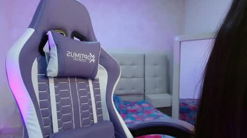 Snapshot of miss_sofiii chatting on April 3, 12:14 pm miss_sofiii online show from April 3, 12:14 pm